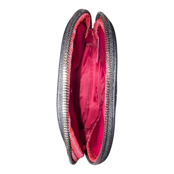 Ted Baker London Floral Leaf cosmetic pouch with a scattered bouquet pattern NWT - Picture 2 of 4